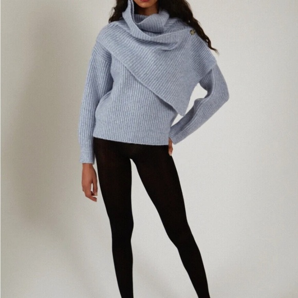 NWT Thakoun Chunky Knit Turtle Neck Scarf Sweater Size M - Picture 3 of 4